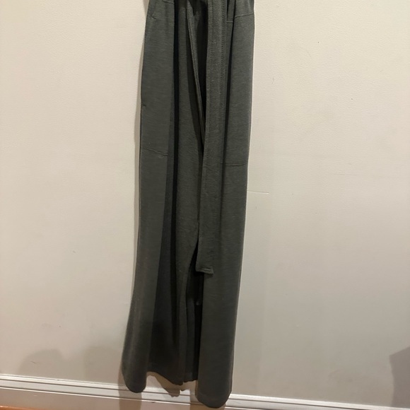 Dark green jumpsuit - Picture 4 of 9